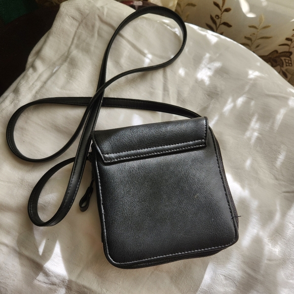 Square Dark Blue Vintage Leather Purse - Picture 7 of 7